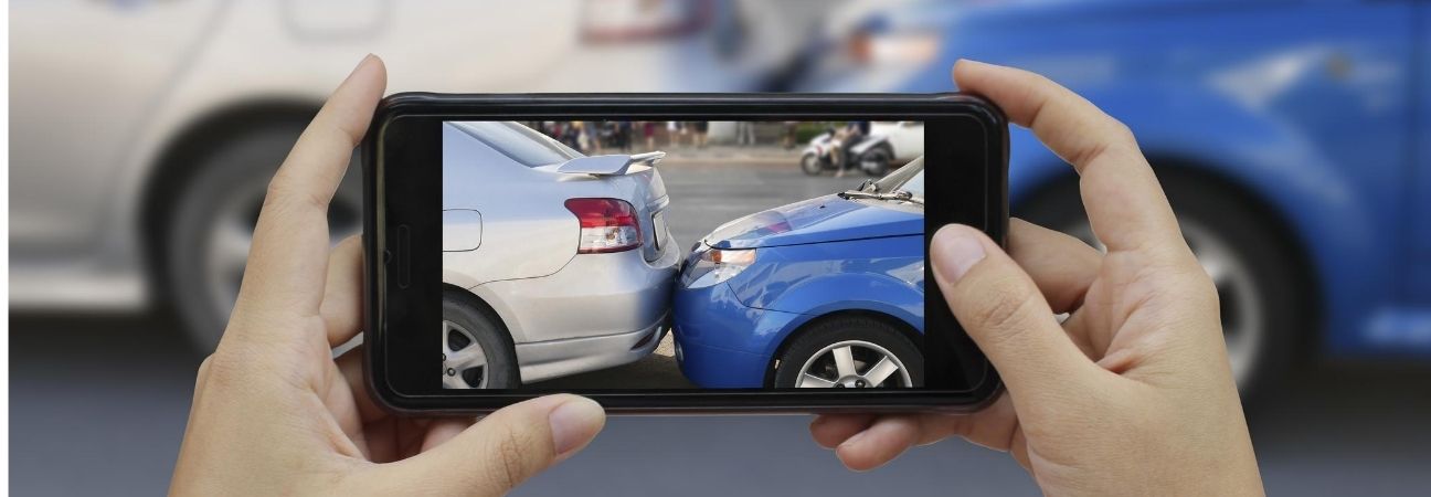 illustration for article titled Request a Free Collision Repair Estimate From Your Smartphone